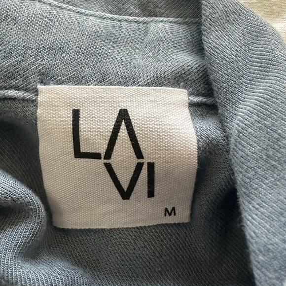 LA VI Shirt Womens Medium Blue Button Down Tunic Minimalist Lagenlook Casual - Picture 6 of 10